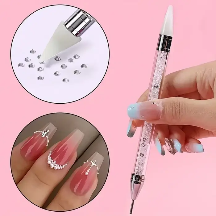 Brosse à ongles pour manucure