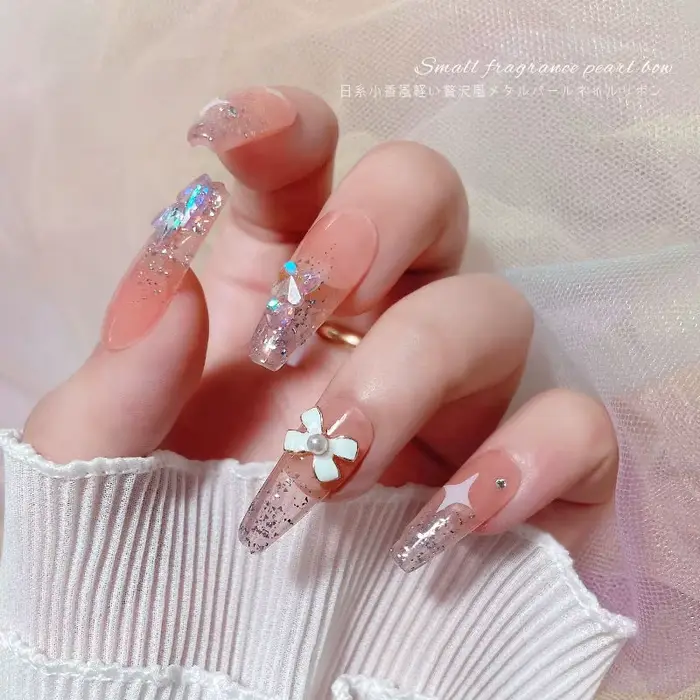 Petit arc parfumé pour manucure