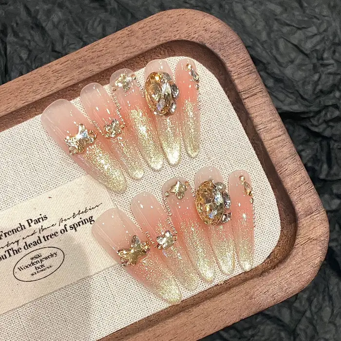 10 pièces presse à la main sur les ongles Champagne Zircon diamant amande faux ongles décor portable