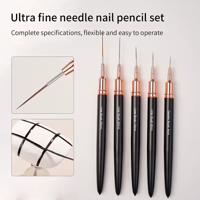Pinceaux noirs pour Nail Art