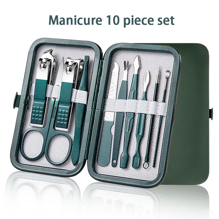 Ensemble professionnel de manucure et pédicure avec coupe-ongles