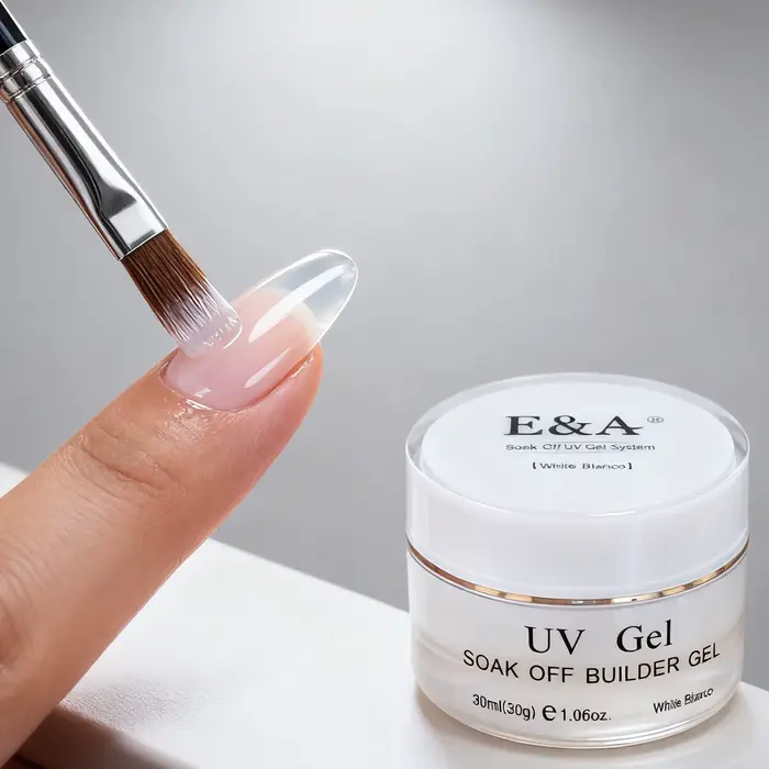 Renforcement du constructeur d'ongles en gel étendu pour les ongles faibles et endommagés