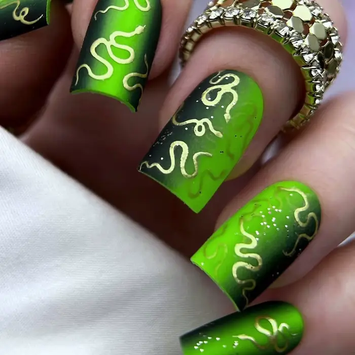24 pièces/ensemble faux ongles mi-longs pour femmes filles Y2K dégradé violet bleu jaune vert carré 