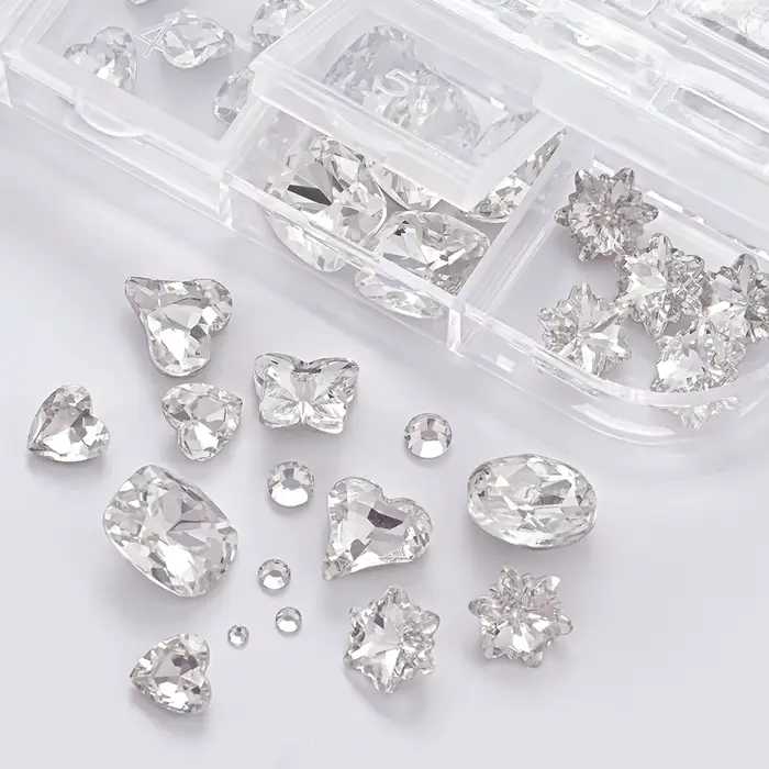 1 boîte de strass 3D transparents pour Nail Art