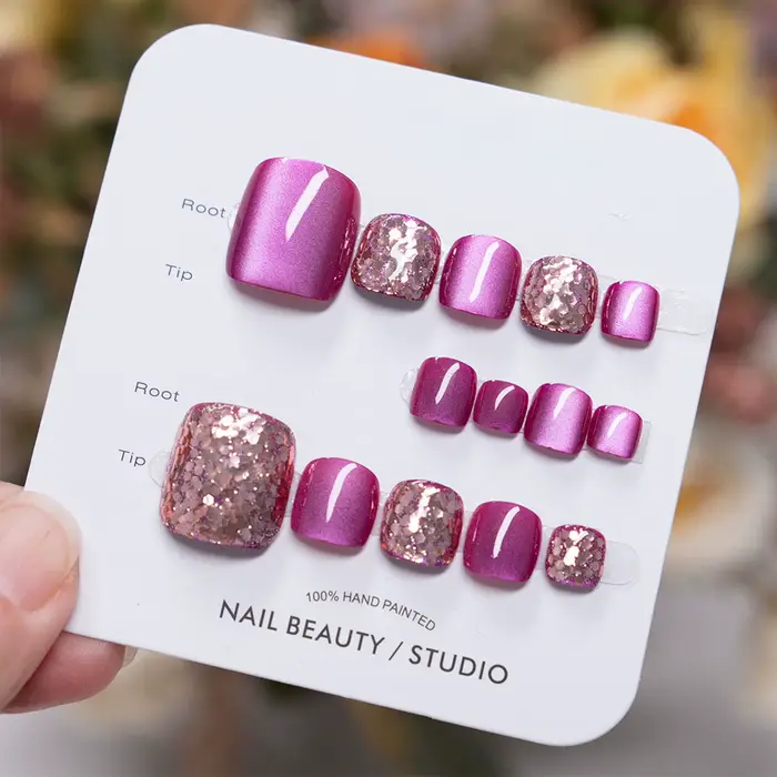 Faux ongles brillants avec paillettes