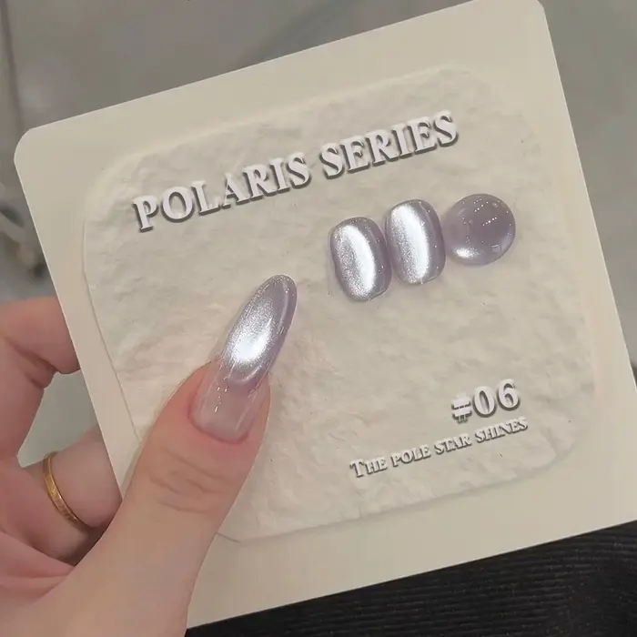 MIANEL 2026 – Nouvelle Collection Estivale : Vernis à Ongles Gel Effet Œil de Chat Soie Perles de Verre Exquises Polaris – Rose et Bleu