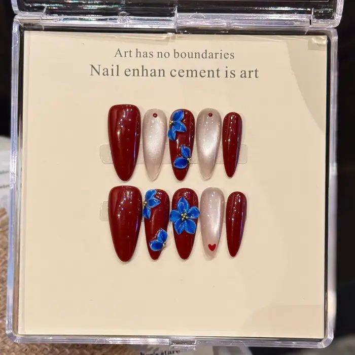 Faux ongles Vintage faits à la main, 10 pièces, longs, en amande, à pression, avec fleurs bleues 3D,