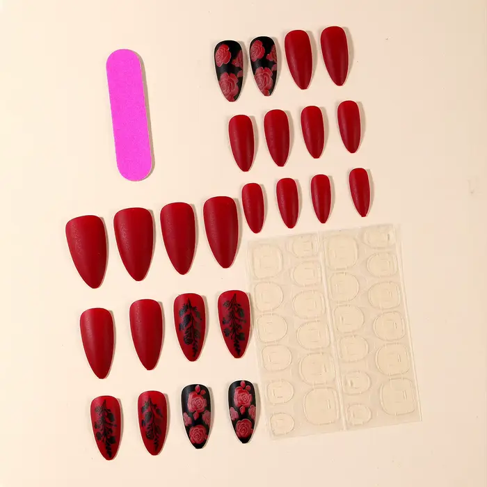 Faux ongles moyens pour femmes et filles