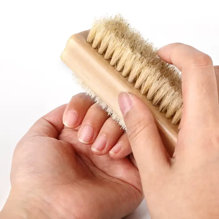 Brosse à ongles Double face