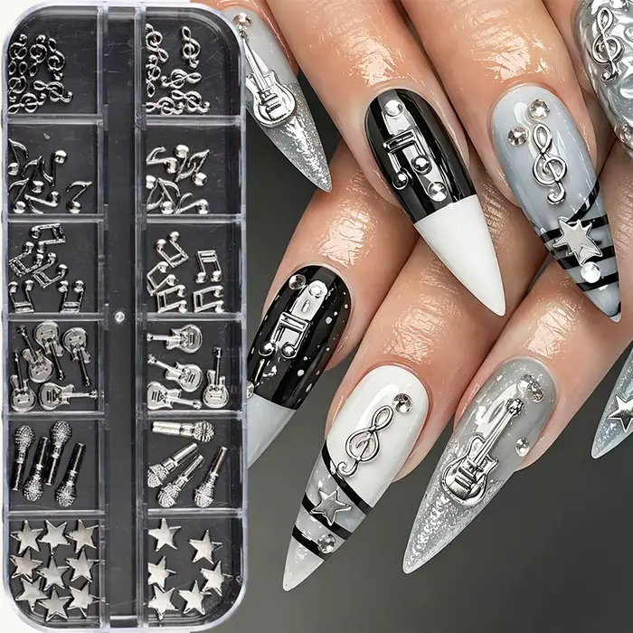 12 compartiments de breloques pour nail art en métal doré et argenté