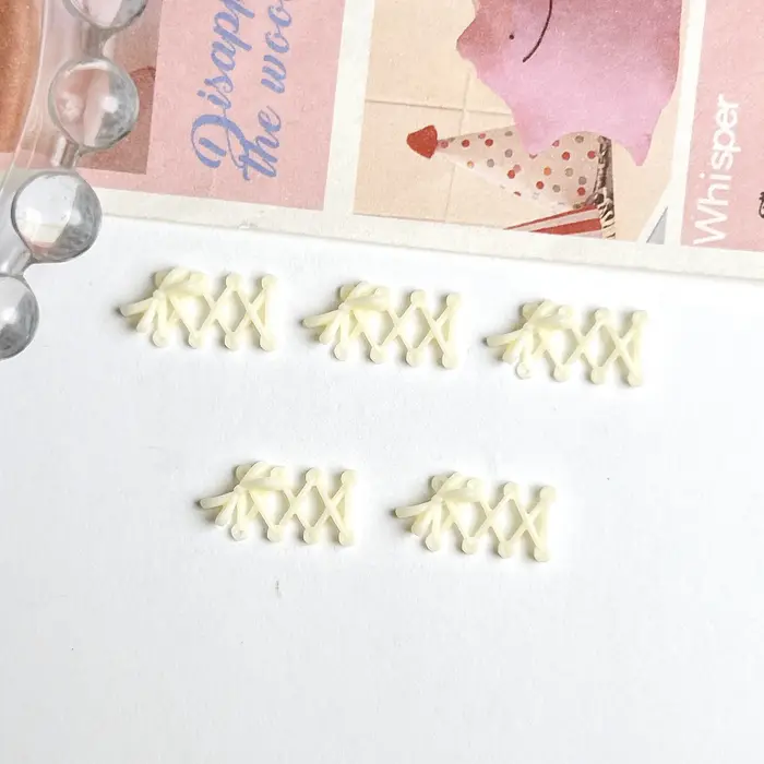 30 pièces nouveau lacet créatif résine ongles breloques 3D Macaron couleur arc