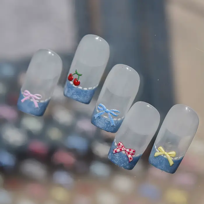 Autocollants pour ongles Cherry Bow