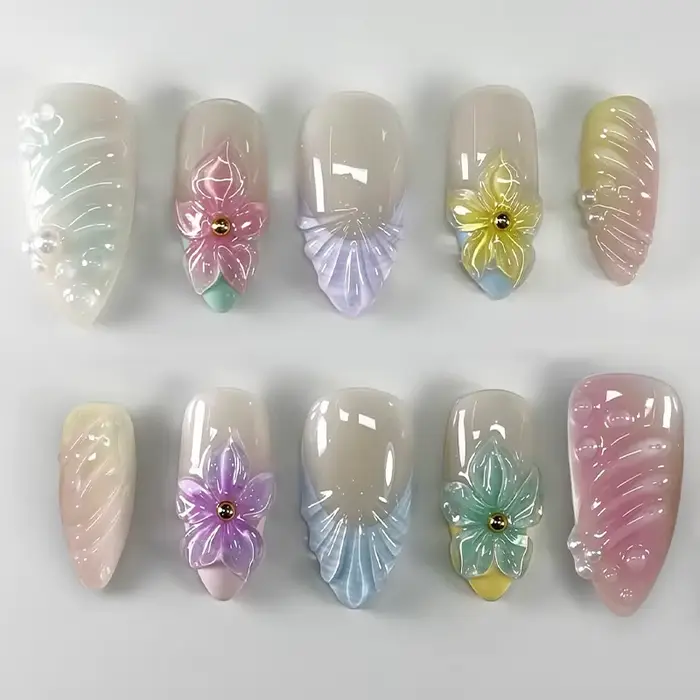 24 faux ongles à presser