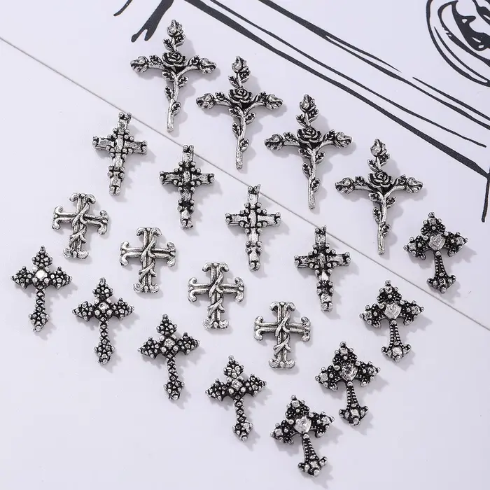 Décoration d'ongles en forme de croix de vent punk argenté antique, strass en alliage, style métal y
