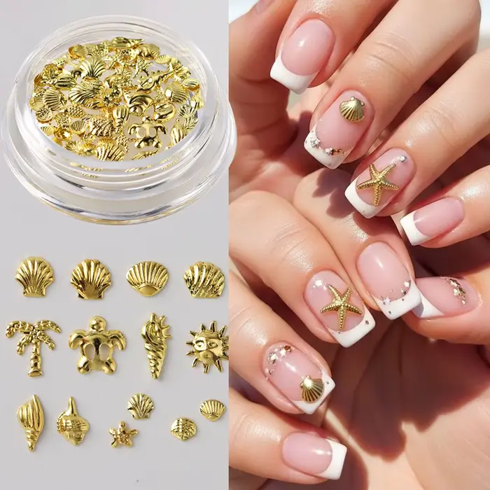 1 Boîte de Décorations Métalliques pour Ongles Thème Océan Doré – Coquillages, Palmiers, Conques, Ét