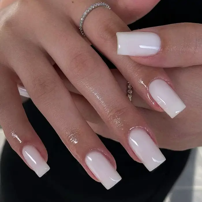 ARTAUG 24 pièces presse sur ongles moyen blanc carré presse sur ongles doux presse sur ongles coréen