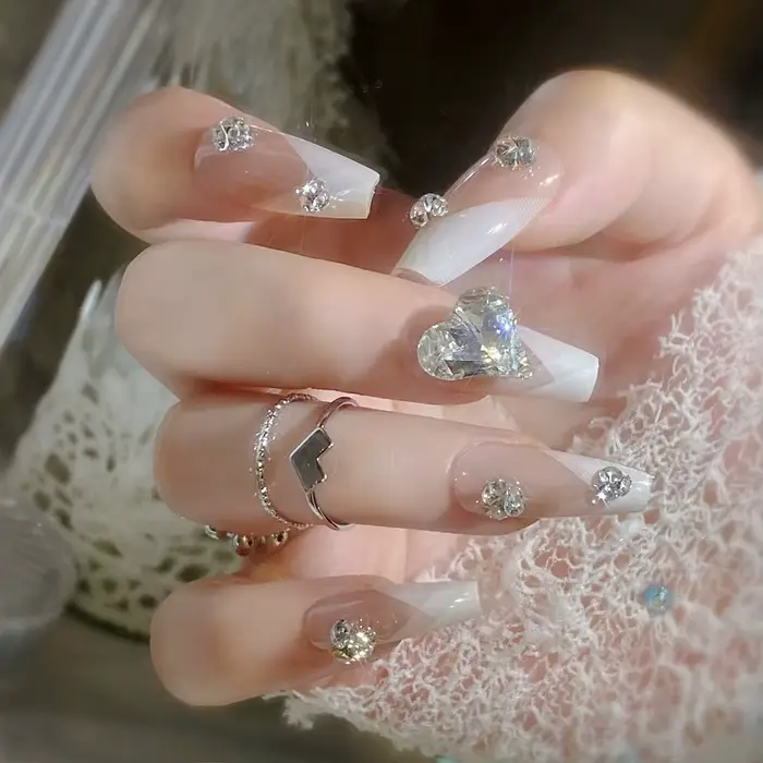 24 pièces faux ongles mi-longs 3D fleur perle conçoit couleur rose chair presse sur ongles ballerine