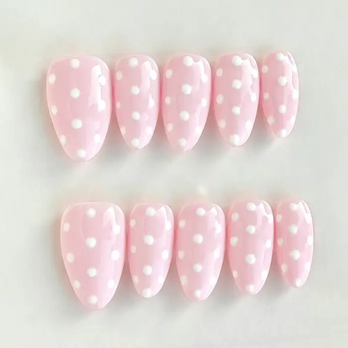 10 pièces d'art d'ongle fait à la main pur, faux ongles à pression, ongles en amande, ongles roses,
