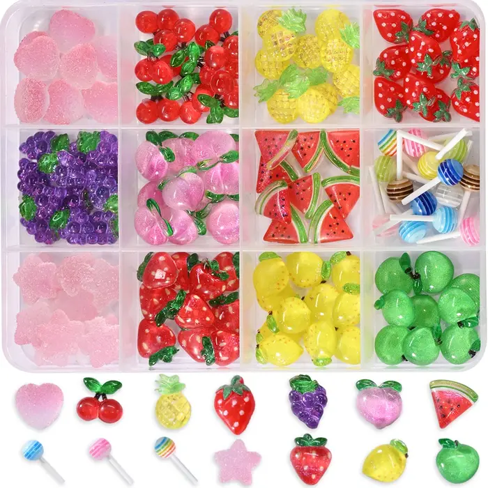 Ensemble de breloques colorées en résine pour Nail Art