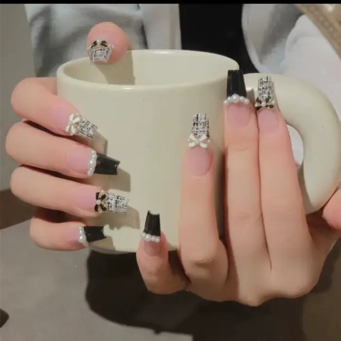 24 pièces noir français presse sur ongles blanc arc perle conception faux