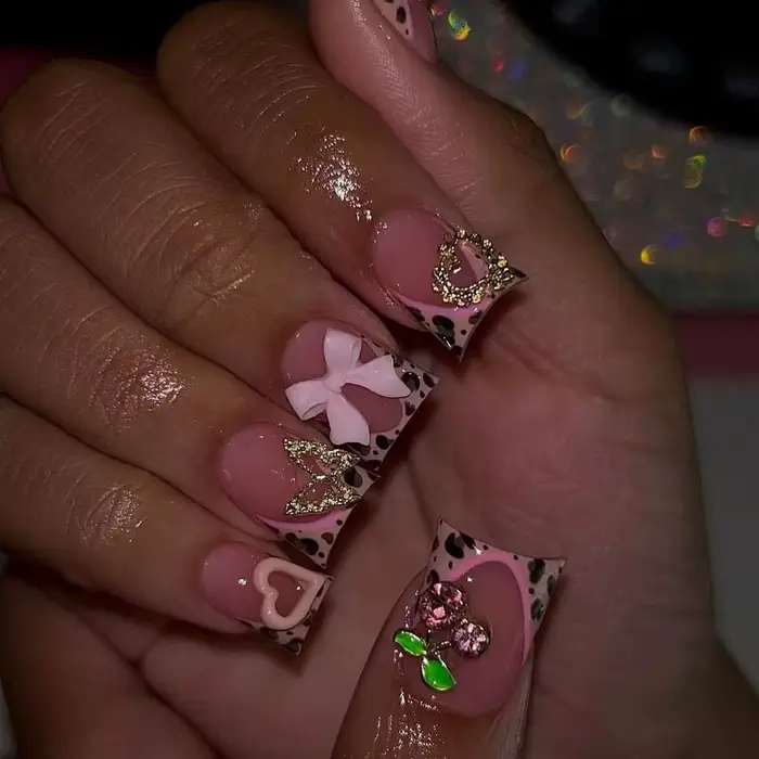 24 pièces nu rose doux faux ongles court bec de canard imprimé léopard français