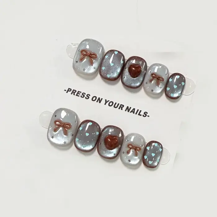 Faux ongles à pression faits à la main