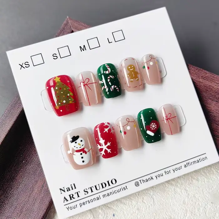 10 pièces noël demi à la main presse sur ongles douce fille arbre