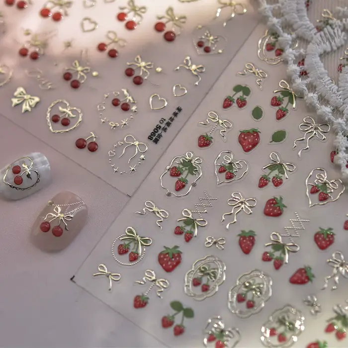 Autocollants pour ongles en métal, arc de fraise douce 5D, or, argent, fraise, cerise, décalcomanies