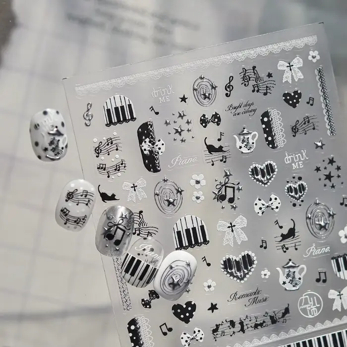 Autocollants pour ongles sur le thème de la musique vintage