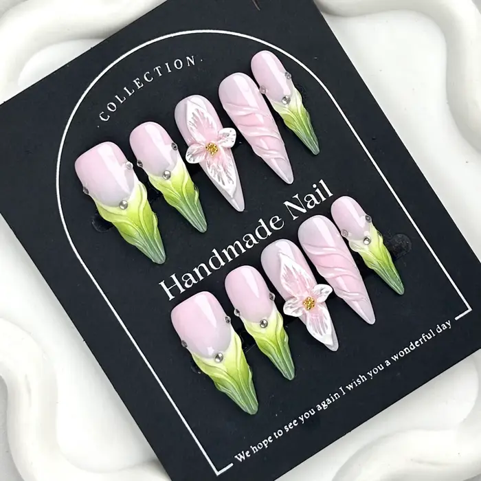 Faux ongles roses avec dégradés