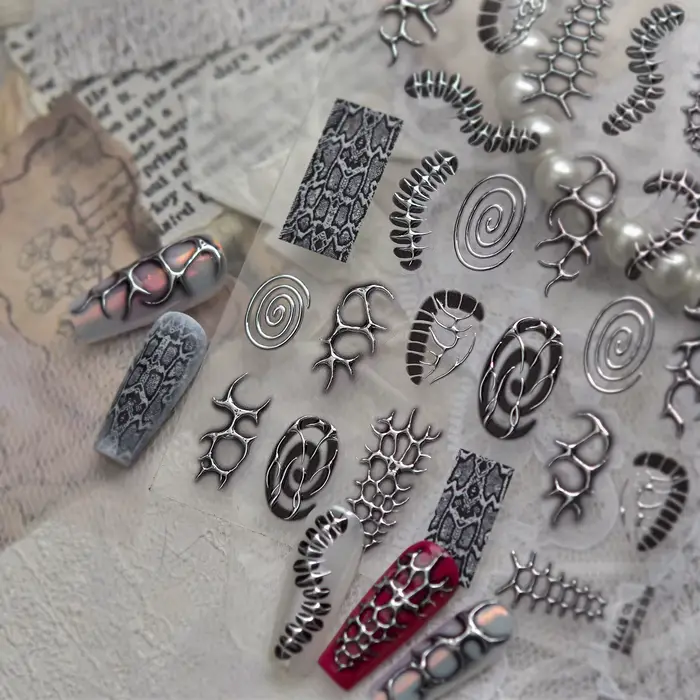 Autocollants pour ongles en métal style punk