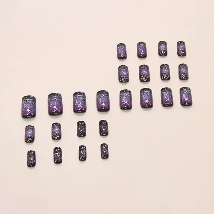 Faux ongles moyens pour femmes