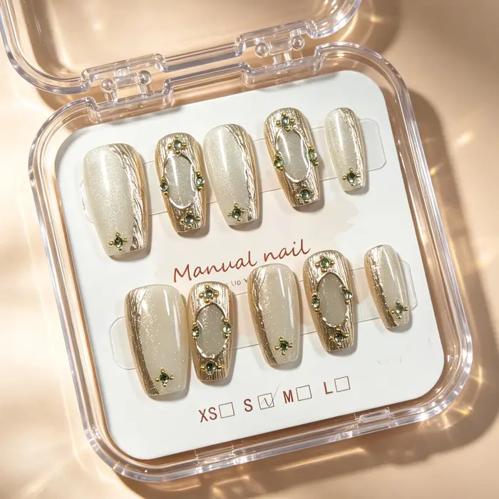 10 ongles faits à la main en forme de cercueil