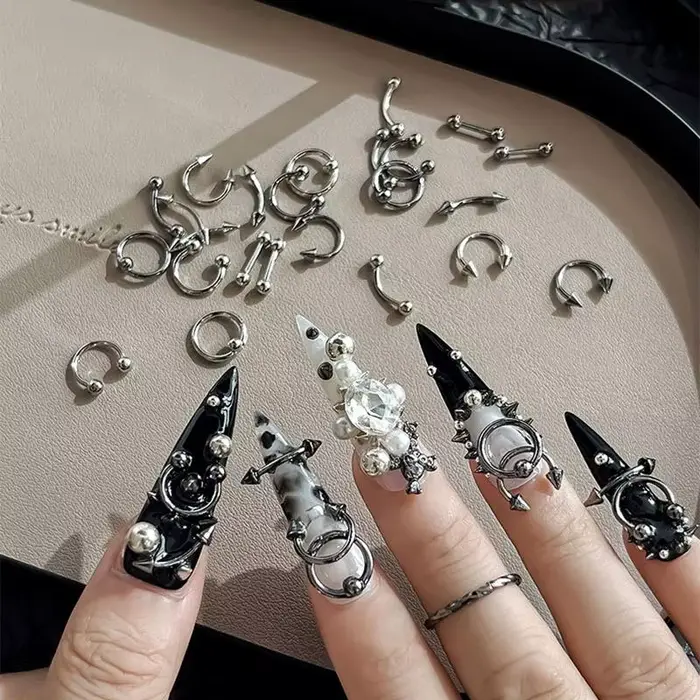 [GLOW] alliage mixte rétro cercle ongles Art breloques 3D Style Punk noir argent pièces d'ongle décoration