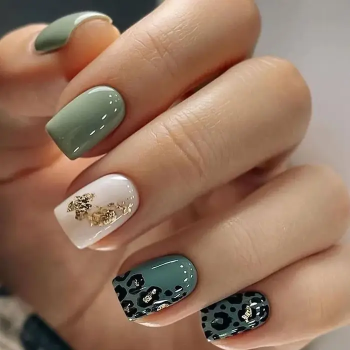 24 morceaux d'ongles courts à pression de style ins (forme carrée)