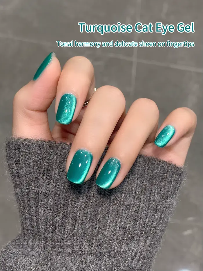 Vernis à ongles magnétique 9D effet pierre précieuse verte 10ml