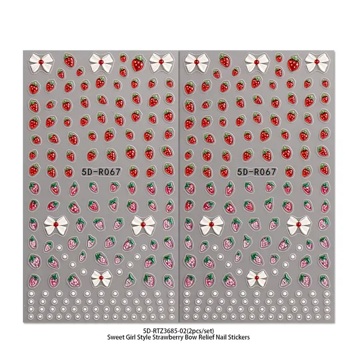 Autocollants 5D pour ongles motif fraise