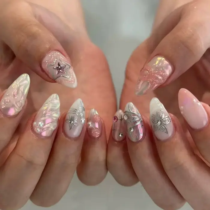 24 faux ongles longs en amande