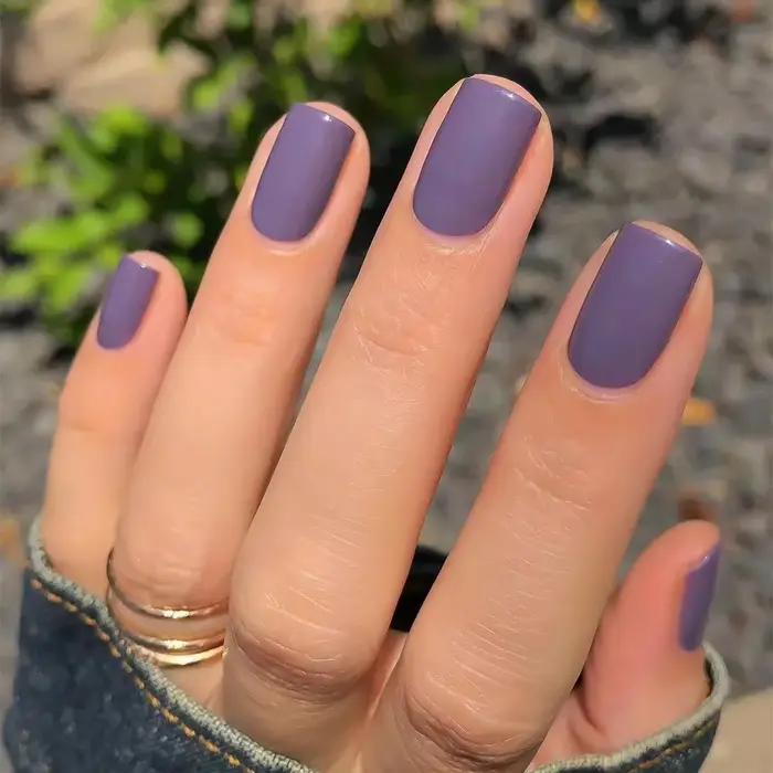 Classique Simple brillant couleur unie noir rouge bleu vert blanc court faux ongles Art faux ongles 