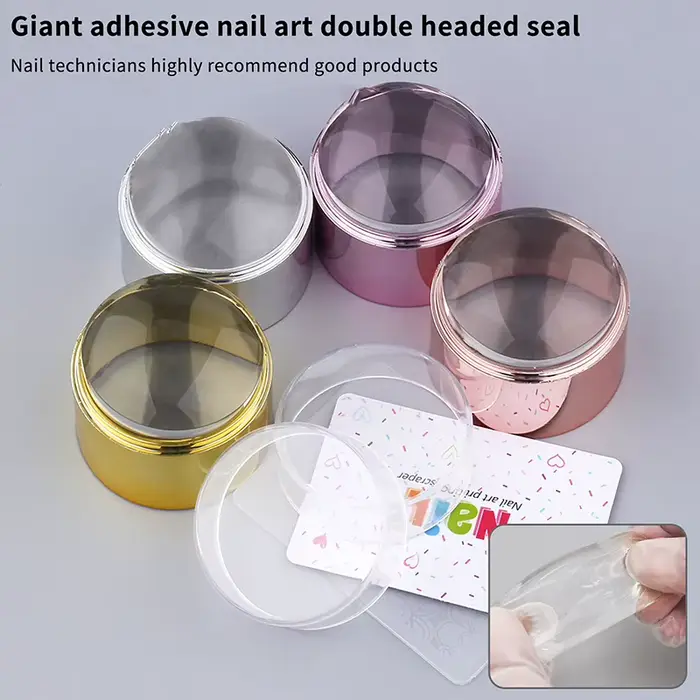 Emporte-pièce pour nail art français avec grattoir à ongles