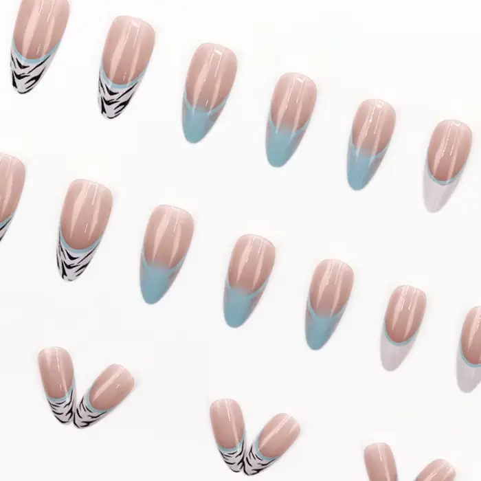 Faux ongles moyens pour femmes et filles