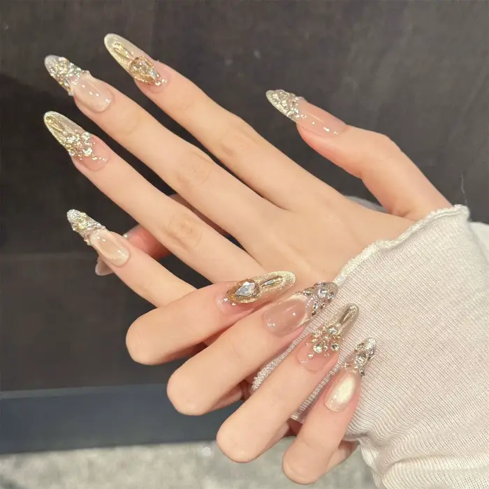 Faux ongles de luxe à pression avec strass en or rose