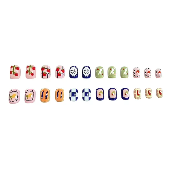 24 faux ongles mignons en forme de dessin animé