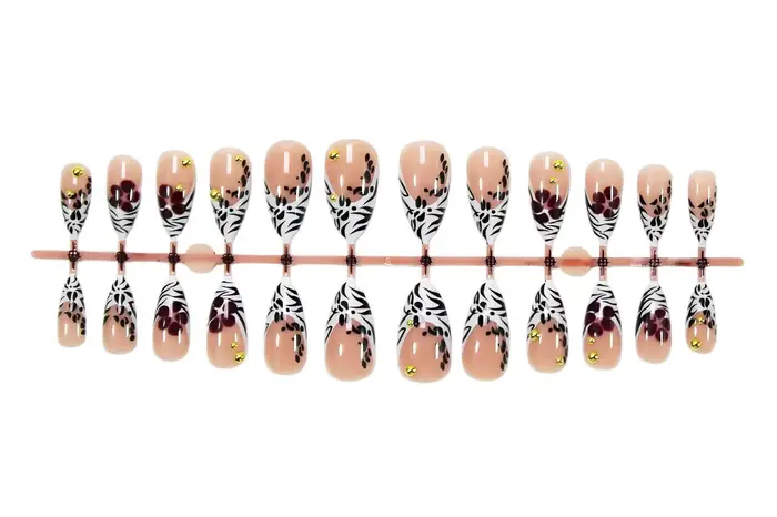 24 faux ongles en forme de fleur à motif zèbre