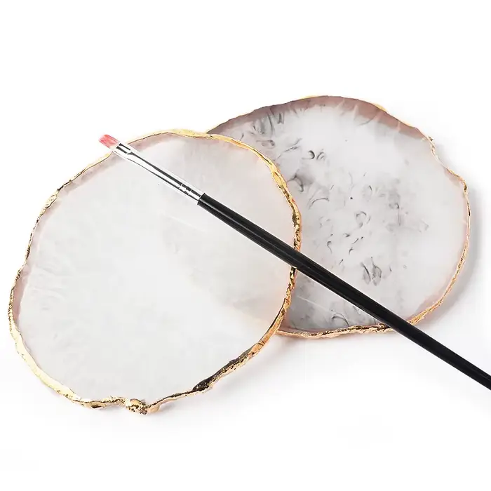 Palette à ongles ronde en résine Onyx