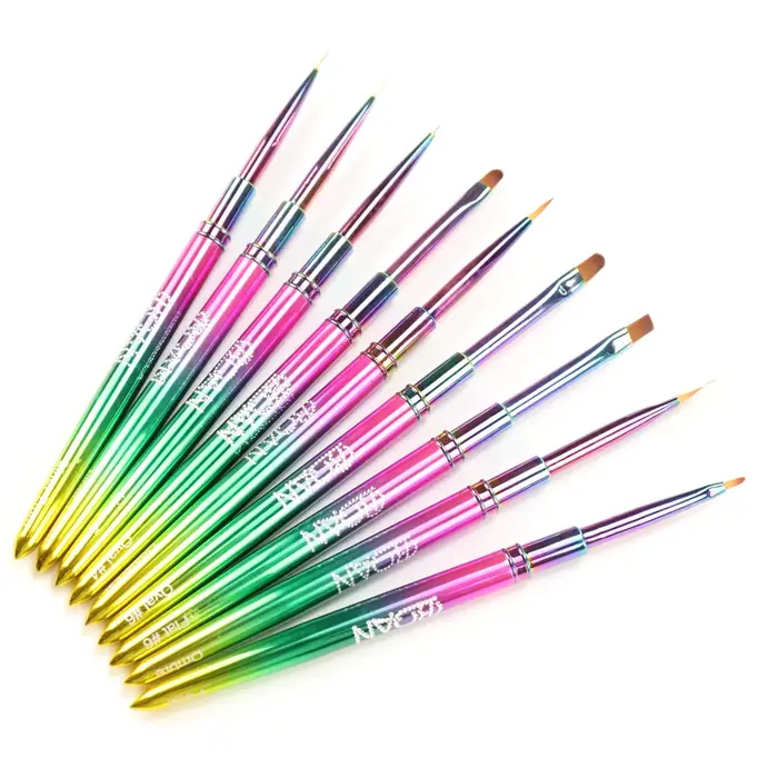 Pinceau coloré pour nail art