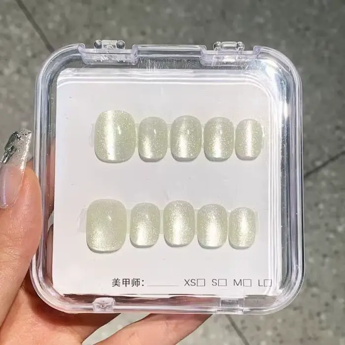 10 pièces photothérapie presse à la main sur les ongles effet oeil de chat faux