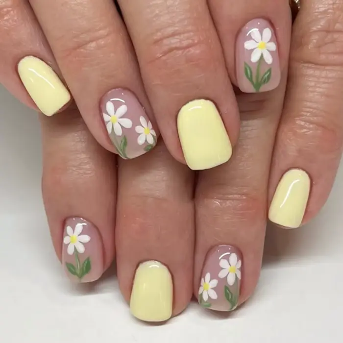 Rose rouge Rose fleurs français portable Nail Art mode court carré faux ongles détachable fini faux ongles presse sur les ongles