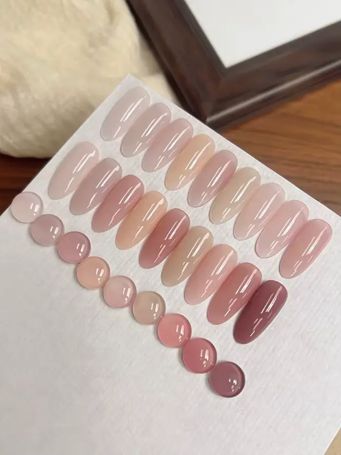 Nouveau vernis à ongles gel transparent effet jade hydratant couleur nude 2026