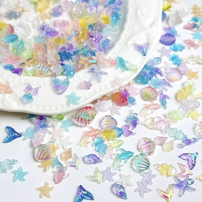 50 pièces 3D créatif simulé coquille de conque breloques pour ongles coloré translucide méduse océan série résine Nail Art décorations bricolage